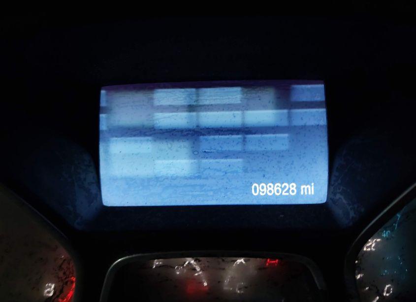 Photo 7 of 2014 Ford Focus SE (VIN 1FADP3F22EL418059)