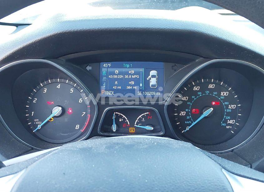 Photo 7 of 2014 Ford Focus SE (VIN 1FADP3F22EL460974)