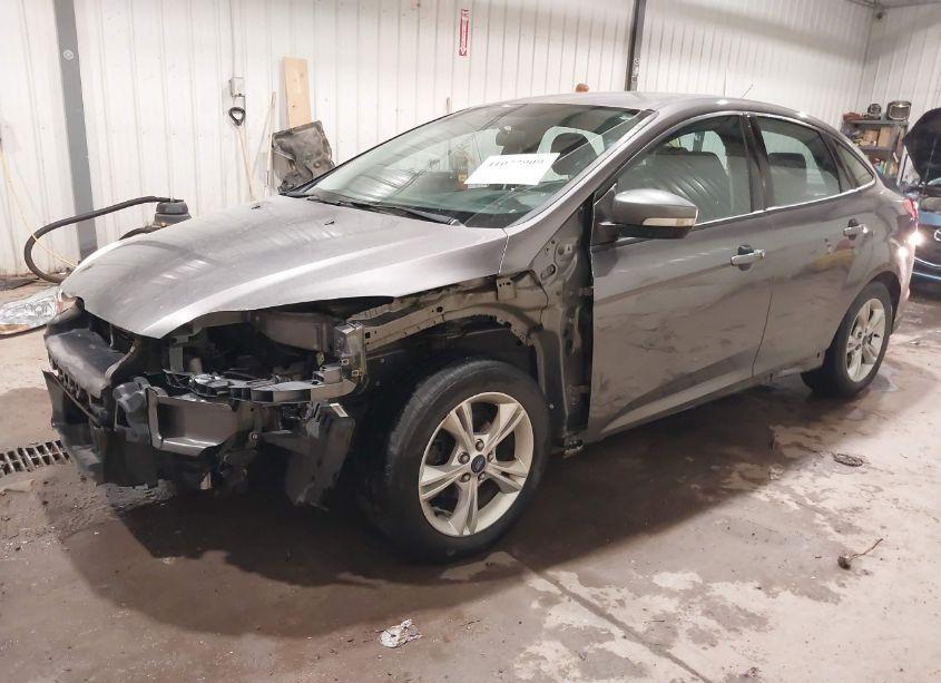 Photo 2 of 2014 Ford Focus SE (VIN 1FADP3F22EL461333)