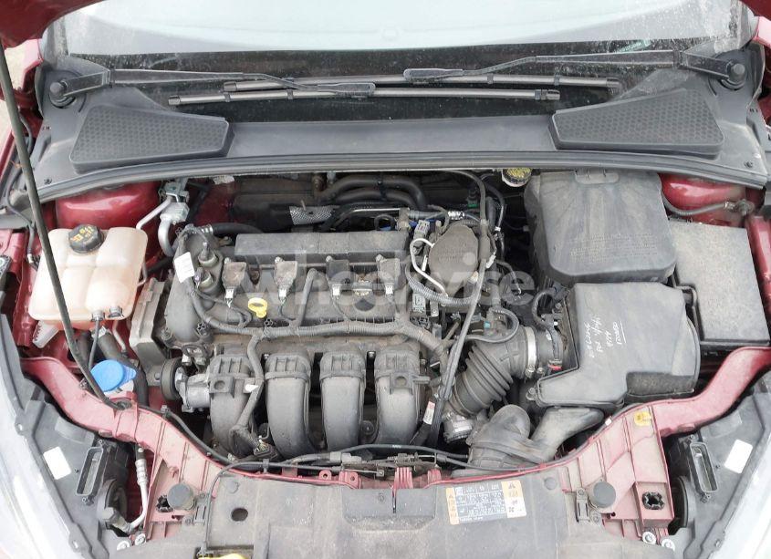 Photo 10 of 2015 Ford Focus SE (VIN 1FADP3F22FL229994)