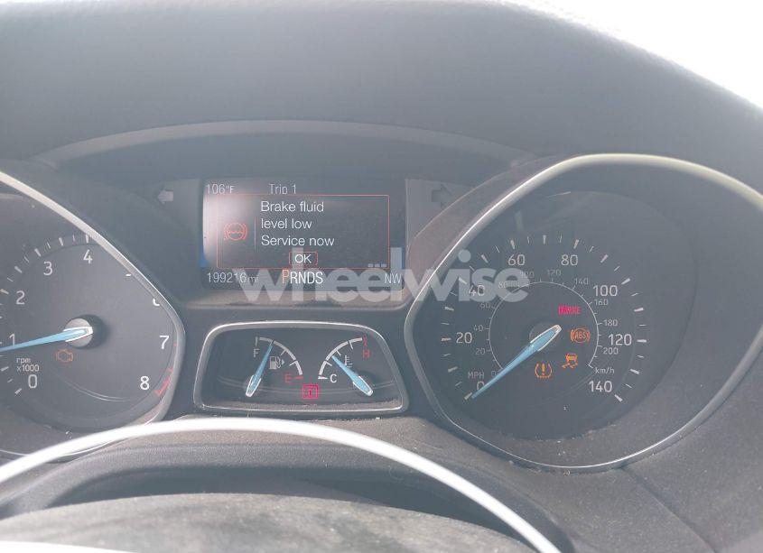 Photo 7 of 2015 Ford Focus SE (VIN 1FADP3F22FL259982)