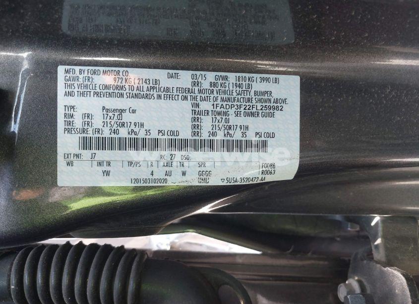 Photo 9 of 2015 Ford Focus SE (VIN 1FADP3F22FL259982)