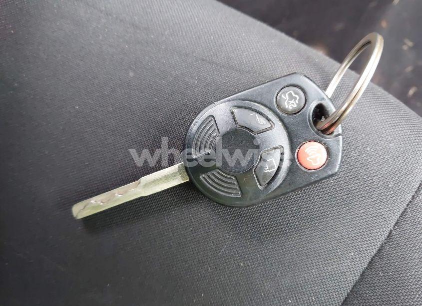 Photo 11 of 2015 Ford Focus SE (VIN 1FADP3F22FL260422)