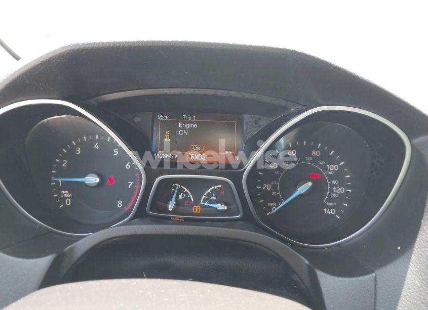 Photo 7 of 2015 Ford Focus SE (VIN 1FADP3F22FL275602)