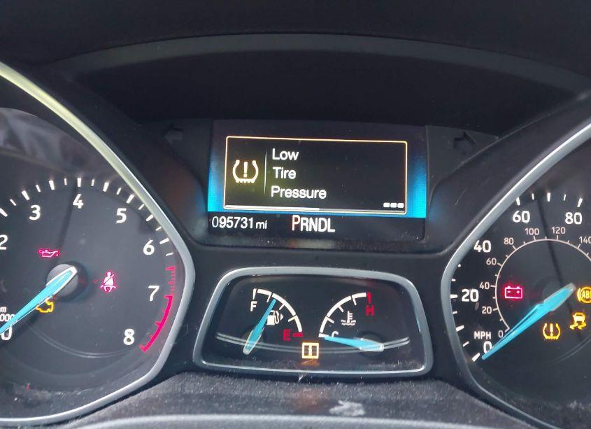 Photo 7 of 2015 Ford Focus SE (VIN 1FADP3F22FL291136)