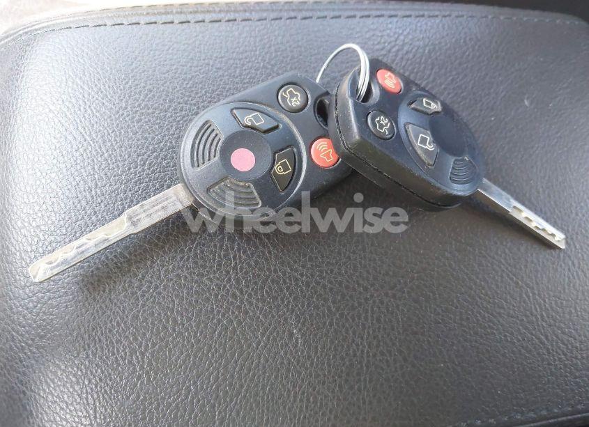 Photo 11 of 2015 Ford Focus SE (VIN 1FADP3F22FL299639)