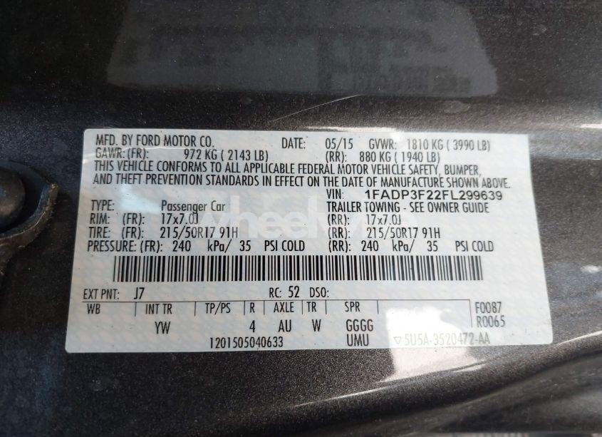 Photo 9 of 2015 Ford Focus SE (VIN 1FADP3F22FL299639)