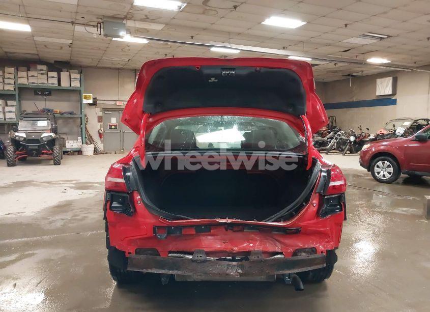 Photo 17 of 2015 Ford Focus SE (VIN 1FADP3F22FL317086)