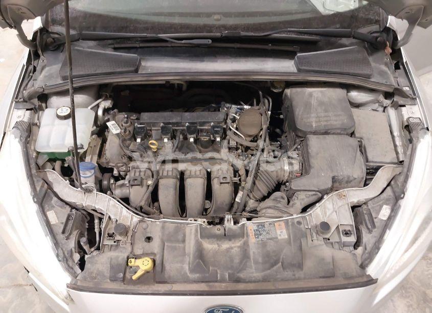 Photo 10 of 2015 Ford Focus SE (VIN 1FADP3F22FL334387)