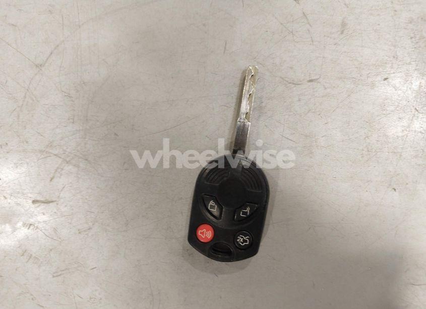 Photo 11 of 2015 Ford Focus SE (VIN 1FADP3F22FL334387)