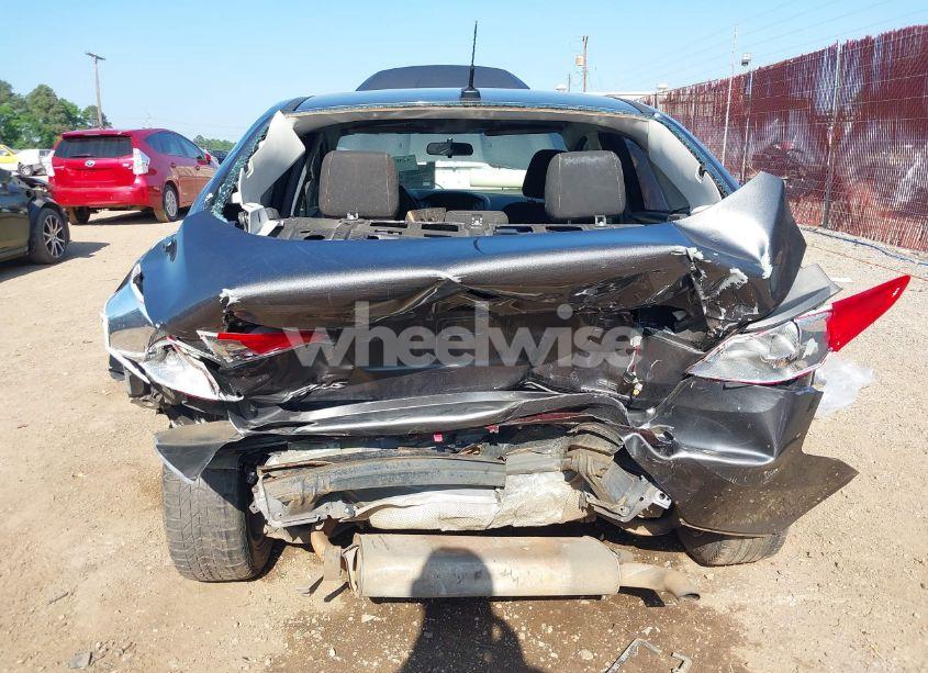 Photo 19 of 2016 Ford Focus SE (VIN 1FADP3F22GL208595)