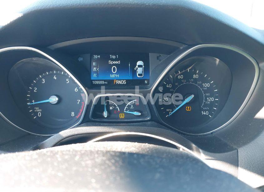 Photo 7 of 2016 Ford Focus SE (VIN 1FADP3F22GL265699)