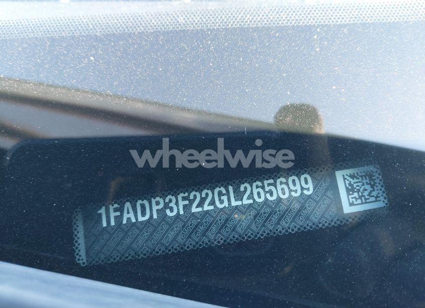 Photo 9 of 2016 Ford Focus SE (VIN 1FADP3F22GL265699)