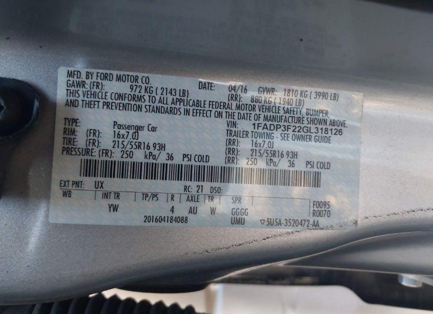 Photo 9 of 2016 Ford Focus SE (VIN 1FADP3F22GL318126)