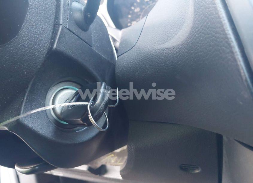 Photo 11 of 2016 Ford Focus SE (VIN 1FADP3F22GL355984)