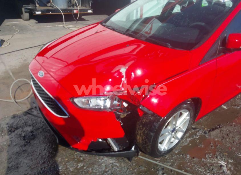 Photo 6 of 2016 Ford Focus SE (VIN 1FADP3F22GL360778)