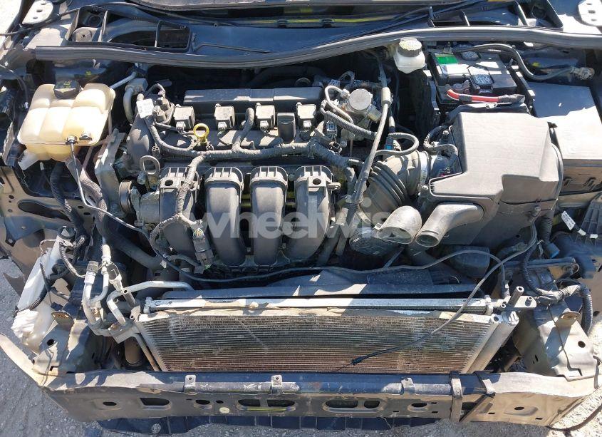 Photo 10 of 2017 Ford Focus SE (VIN 1FADP3F22HL209134)