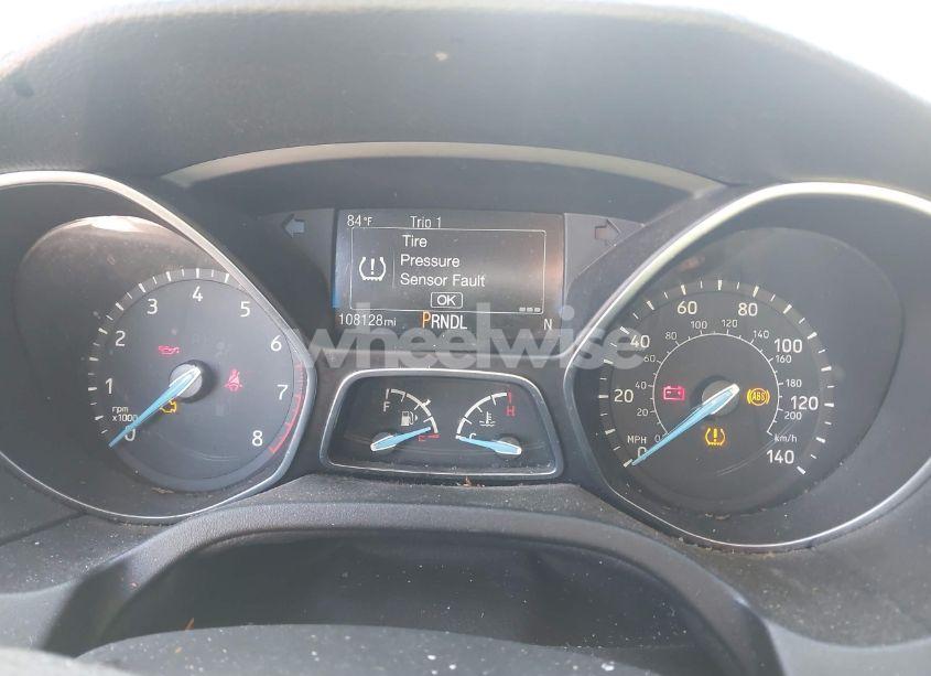 Photo 7 of 2018 Ford Focus SE (VIN 1FADP3F22JL237991)