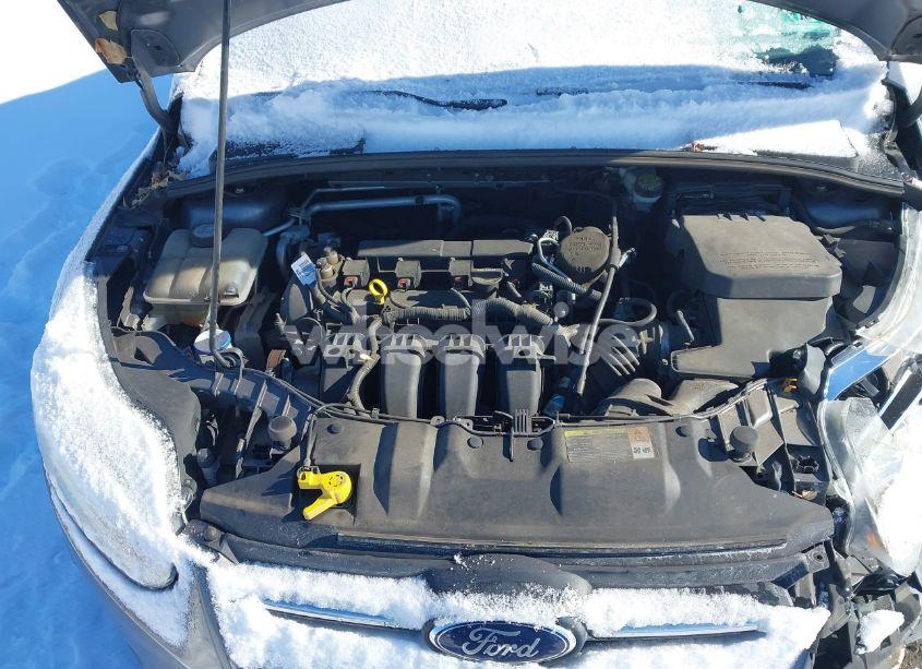 Photo 10 of 2013 Ford Focus SE (VIN 1FADP3F23DL141694)