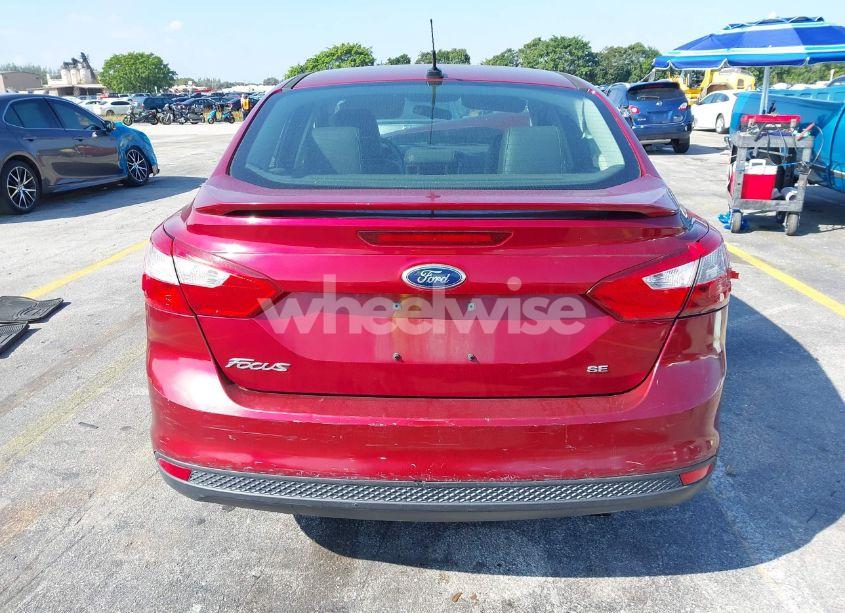 Photo 16 of 2013 Ford Focus SE (VIN 1FADP3F23DL166787)