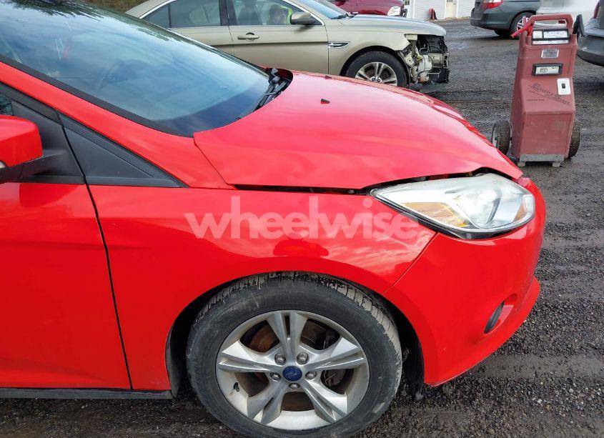 Photo 14 of 2013 Ford Focus SE (VIN 1FADP3F23DL182391)