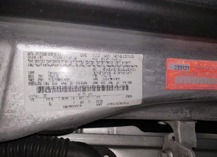 Photo 9 of 2013 Ford Focus SE (VIN 1FADP3F23DL235137)