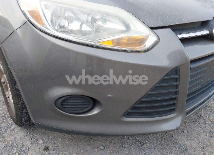 Photo 16 of 2013 Ford Focus SE (VIN 1FADP3F23DL242069)