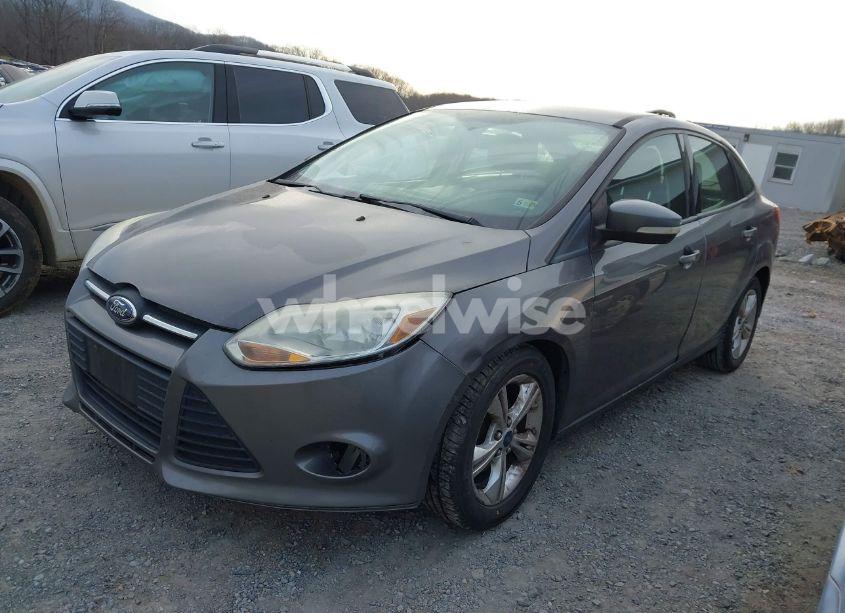 Photo 6 of 2013 Ford Focus SE (VIN 1FADP3F23DL242069)
