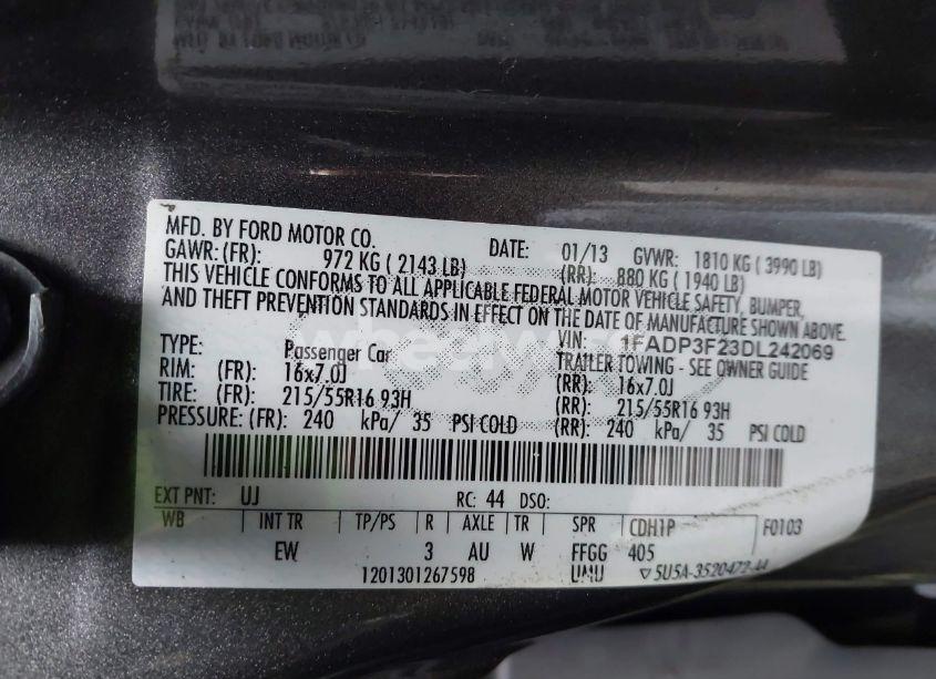 Photo 9 of 2013 Ford Focus SE (VIN 1FADP3F23DL242069)