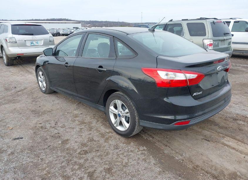 Photo 3 of 2013 Ford Focus SE (VIN 1FADP3F23DL264072)
