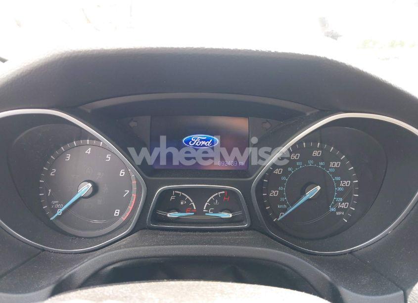 Photo 7 of 2013 Ford Focus SE (VIN 1FADP3F23DL289683)