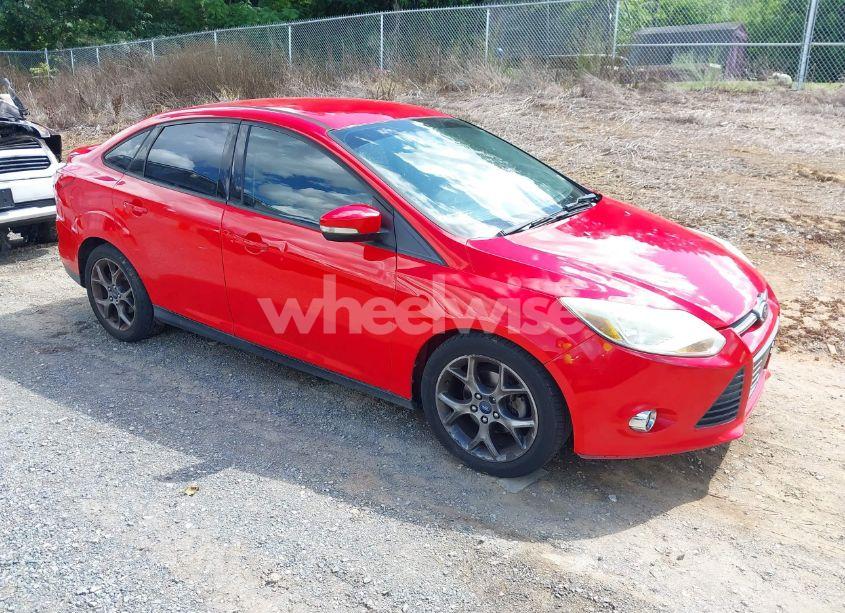 2013 Ford Focus SE (VIN 1FADP3F23DL291062) main photo