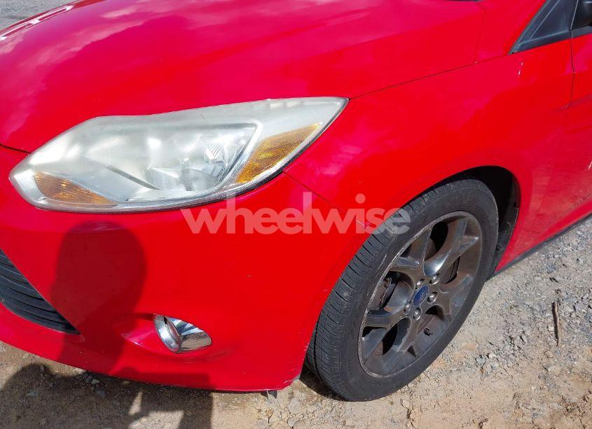 Photo 12 of 2013 Ford Focus SE (VIN 1FADP3F23DL291062)