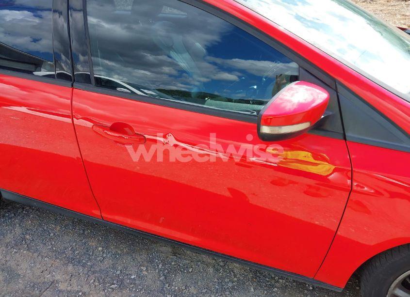 Photo 14 of 2013 Ford Focus SE (VIN 1FADP3F23DL291062)