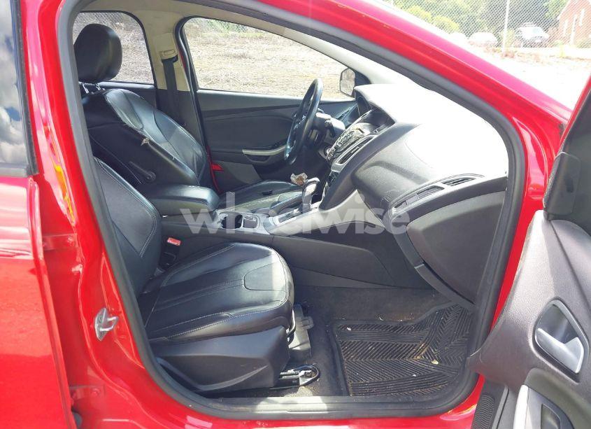 Photo 5 of 2013 Ford Focus SE (VIN 1FADP3F23DL291062)