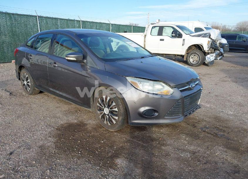 2013 Ford Focus SE (VIN 1FADP3F23DL296522) main photo