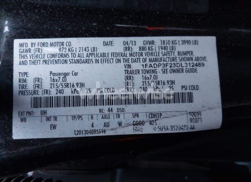 Photo 9 of 2013 Ford Focus SE (VIN 1FADP3F23DL312489)