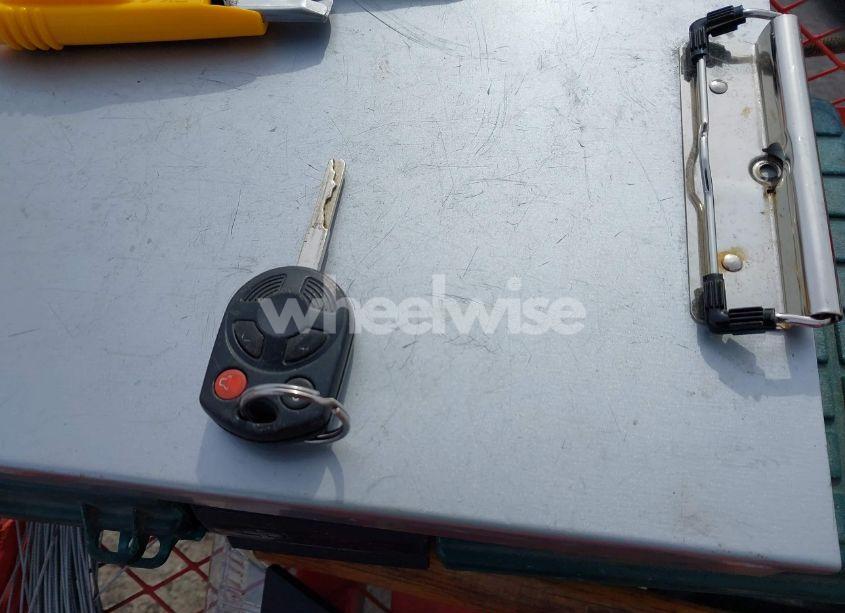 Photo 11 of 2013 Ford Focus SE (VIN 1FADP3F23DL315389)