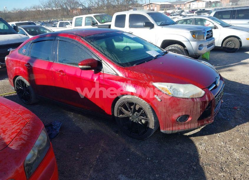 2013 Ford Focus SE (VIN 1FADP3F23DL315408) main photo