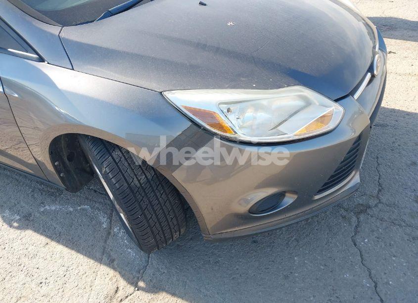 Photo 13 of 2013 Ford Focus SE (VIN 1FADP3F23DL321046)