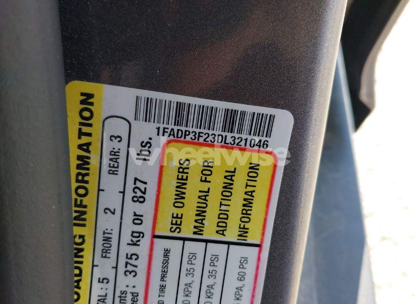 Photo 9 of 2013 Ford Focus SE (VIN 1FADP3F23DL321046)