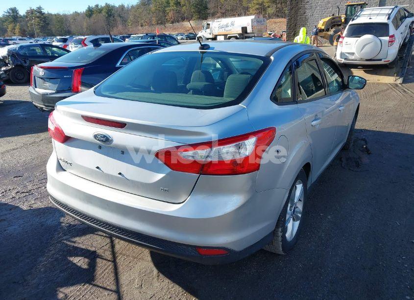 Photo 4 of 2013 Ford Focus SE (VIN 1FADP3F23DL326568)