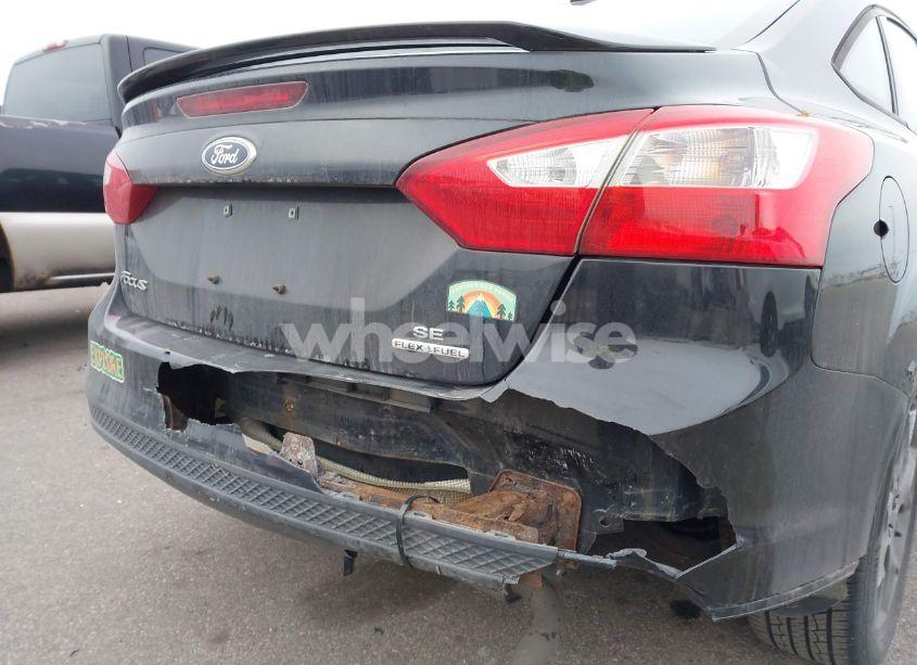 Photo 6 of 2013 Ford Focus SE (VIN 1FADP3F23DL381859)