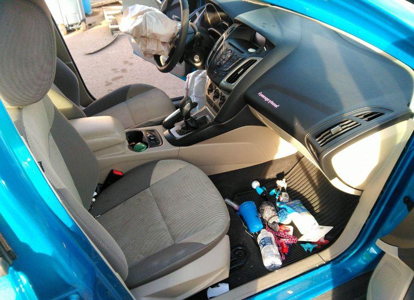 Photo 5 of 2013 Ford Focus SE (VIN 1FADP3F23DL381960)