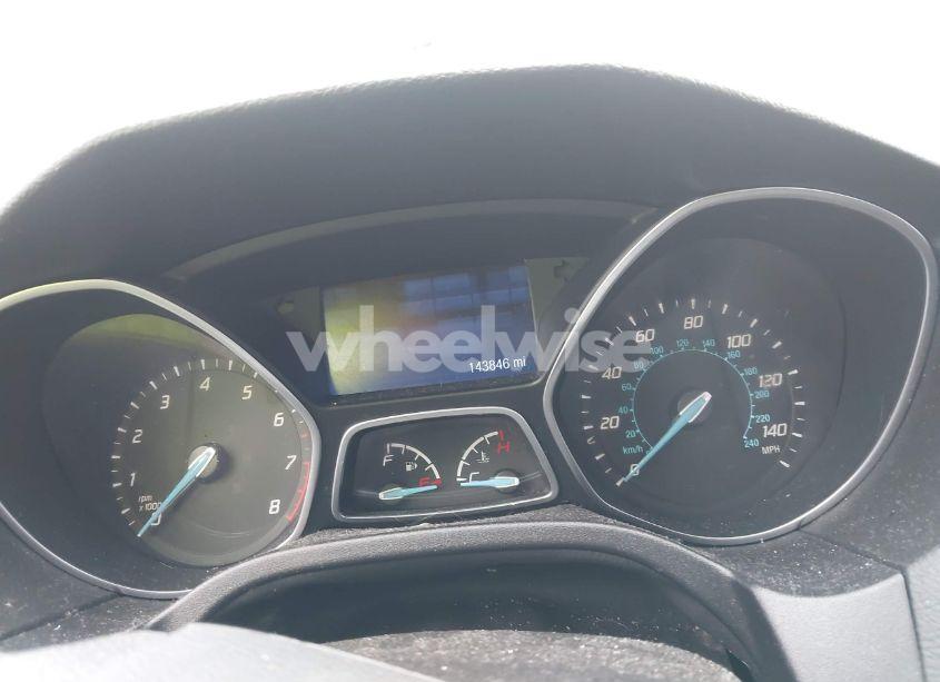 Photo 7 of 2014 Ford Focus SE (VIN 1FADP3F23EL154642)