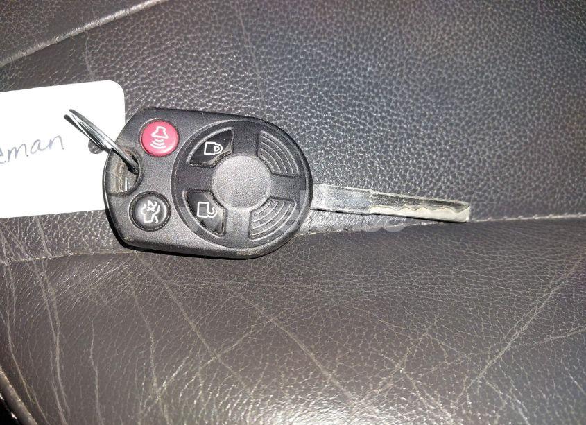 Photo 11 of 2014 Ford Focus SE (VIN 1FADP3F23EL176124)