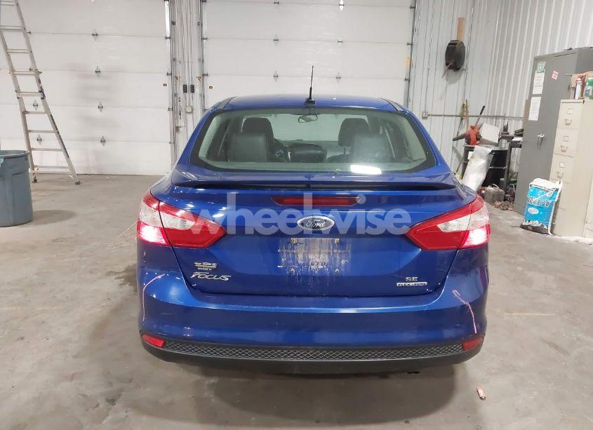 Photo 16 of 2014 Ford Focus SE (VIN 1FADP3F23EL176124)