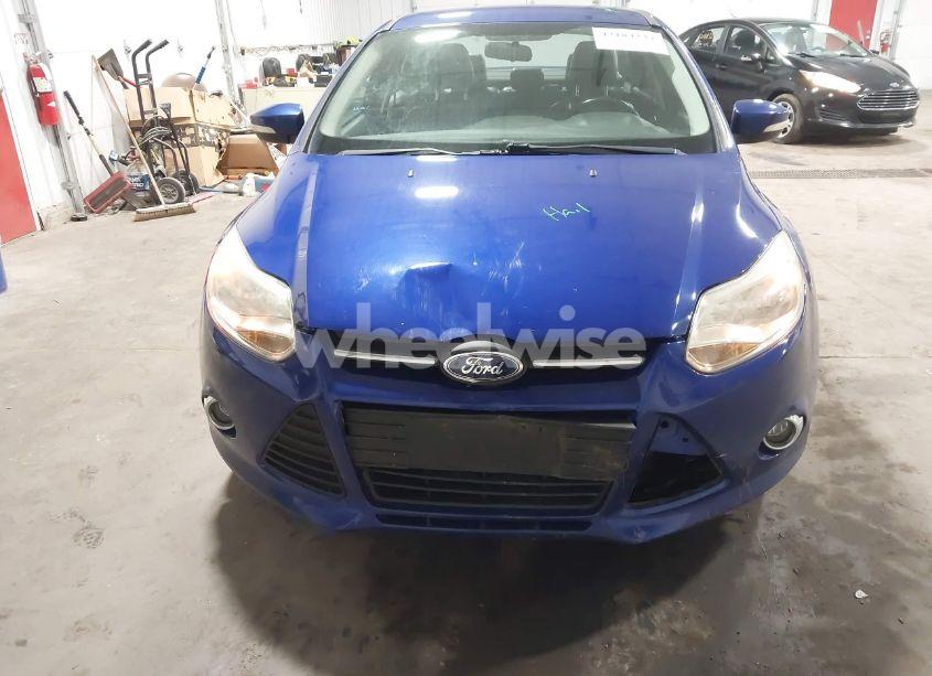 Photo 6 of 2014 Ford Focus SE (VIN 1FADP3F23EL176124)