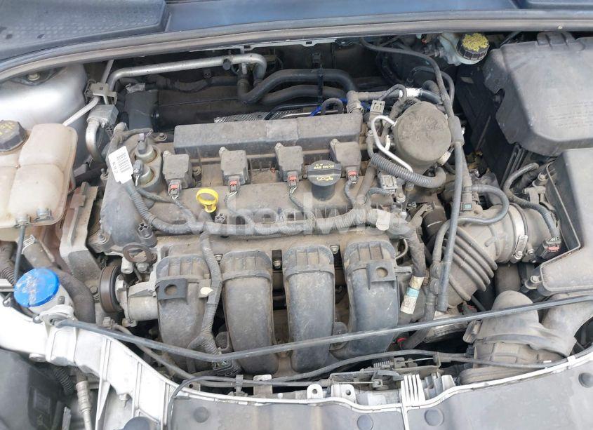 Photo 10 of 2014 Ford Focus SE (VIN 1FADP3F23EL189830)