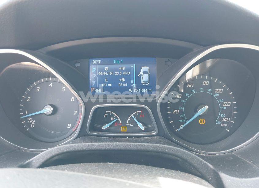 Photo 7 of 2014 Ford Focus SE (VIN 1FADP3F23EL189830)